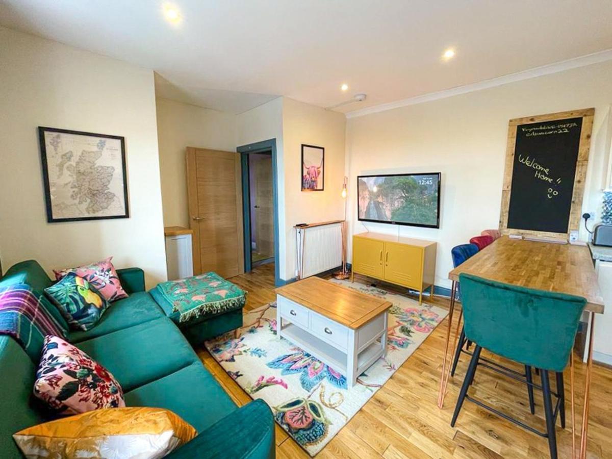 شقة Lively & Energetic 2Br On The Royal Mile إدنبرة المظهر الخارجي الصورة