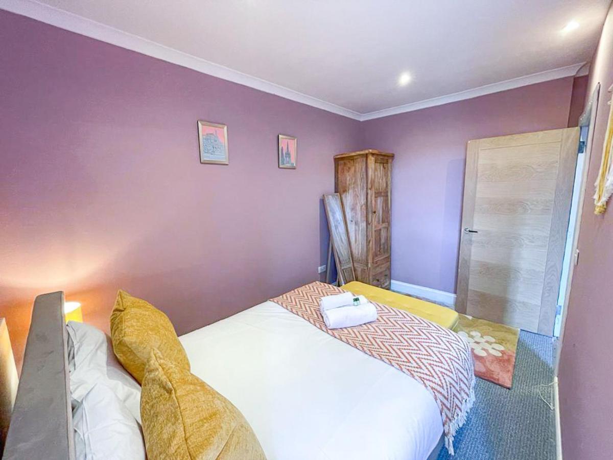 شقة Lively & Energetic 2Br On The Royal Mile إدنبرة المظهر الخارجي الصورة